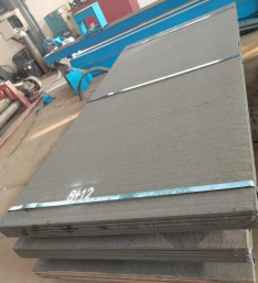 堆焊耐磨板在落煤斗磨损修复中的应用及性能评价