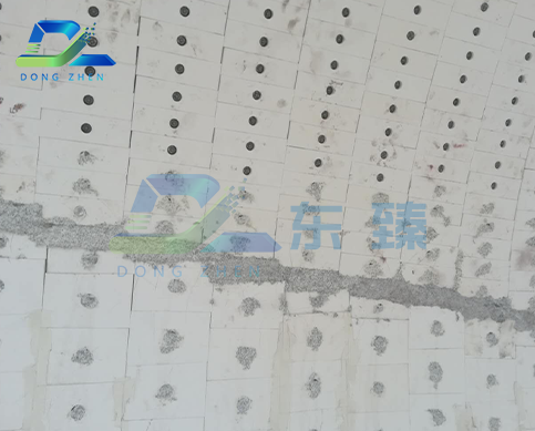高铬耐磨材料在振动筛高冲磨工况中的实践应用与效能研究