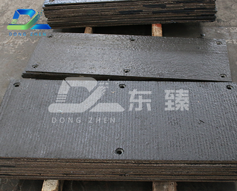 双金属耐磨板在溜槽中的作用机理与工程价值